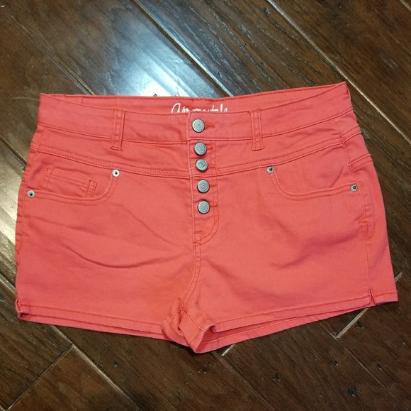 Aeropostale Pants - Aeropostale button down shorts